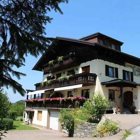 Ferienwohnung Bacher *